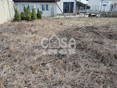 Teren intravilan 672 mp – poziție rară, la poalele Mănăstirii Dealu, Târgoviște.