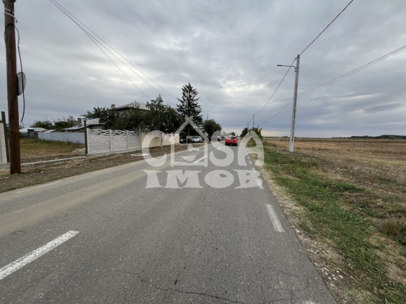 Teren intravilan 1100 mp lot de casa stradal Merii