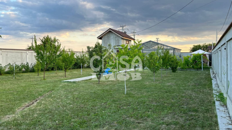 Teren 906 mp parcelabil imprejmuit in cartier exclusivist Racari