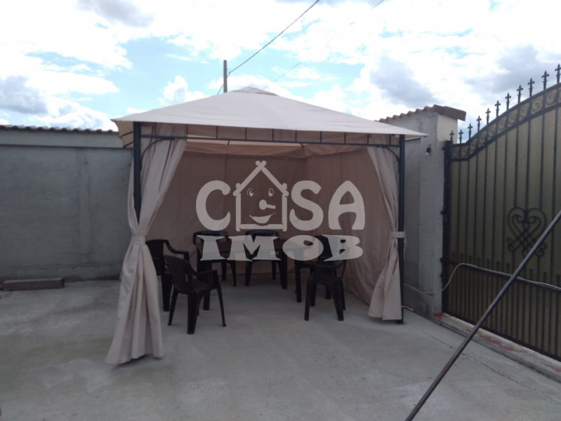 Teren 906 mp parcelabil imprejmuit in cartier exclusivist Racari