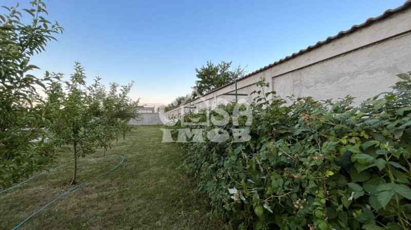 Teren 906 mp parcelabil imprejmuit in cartier exclusivist Racari