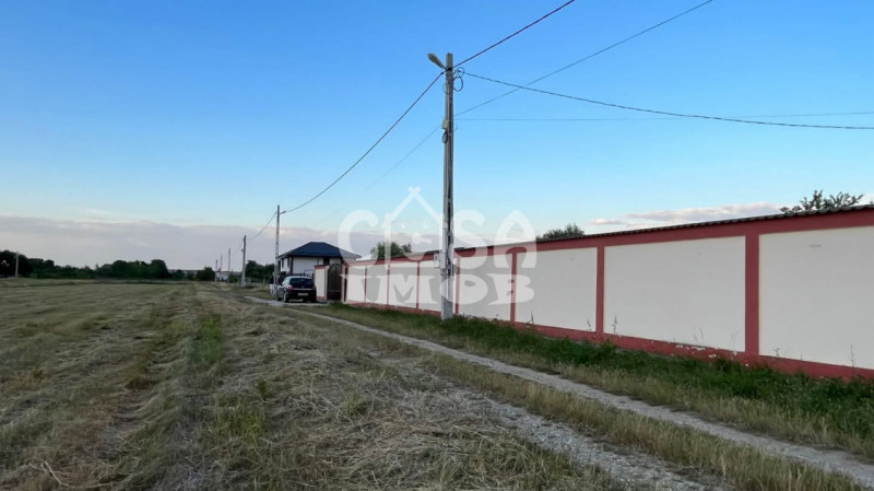 Teren 906 mp parcelabil imprejmuit in cartier exclusivist Racari