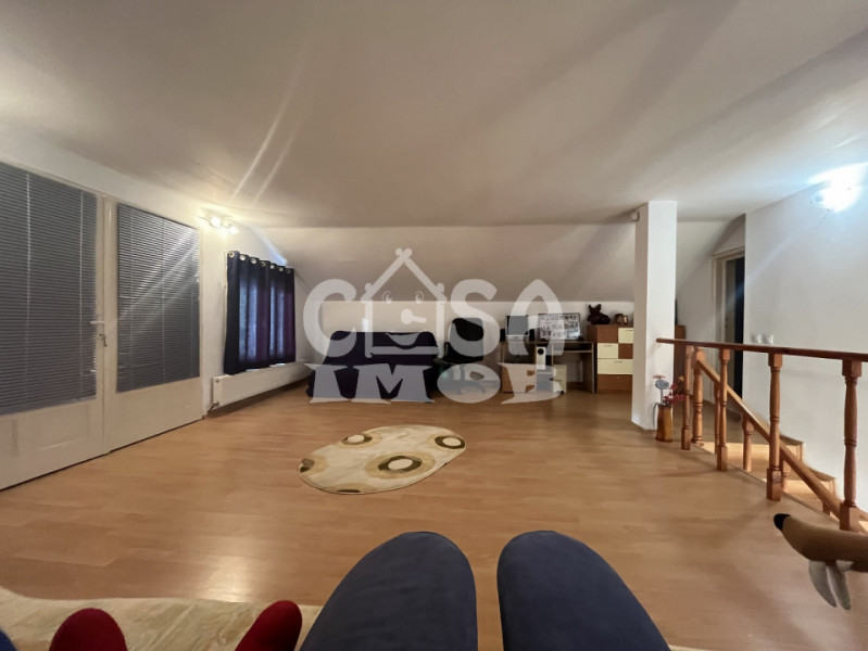 Casa mobilata P+M si utilata cu vedere spre padure