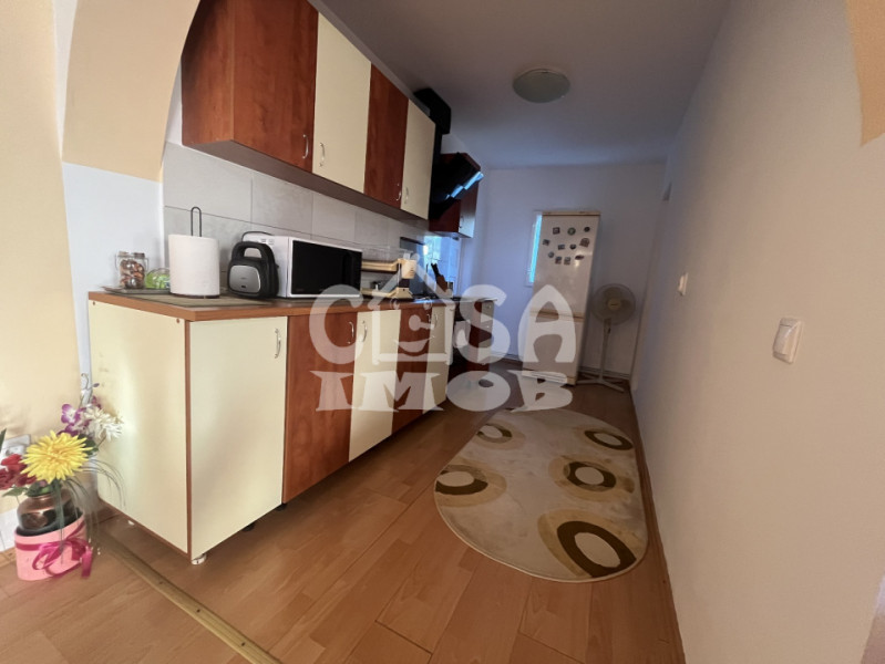 Casa mobilata P+M si utilata cu vedere spre padure