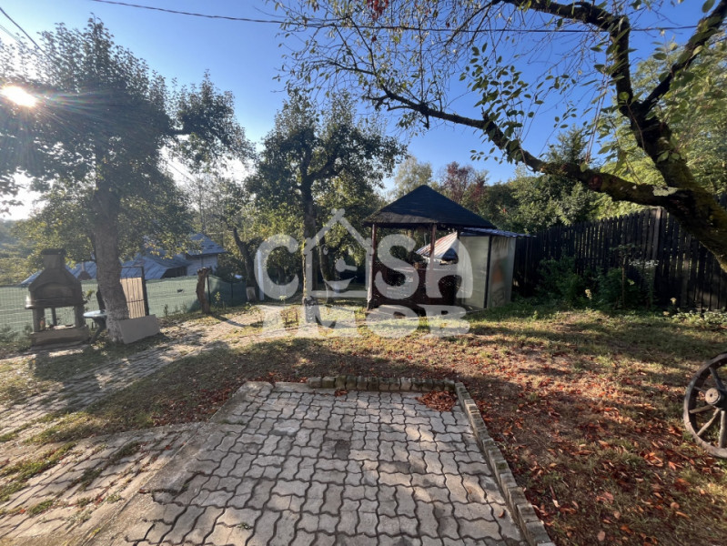 Casa P+1 mobilata si utilata cu vedere spre padure in Magura, judetul Dambovita