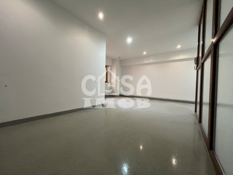 Apartament 4 camere 99 mp utili doar pentru birou Tribunal