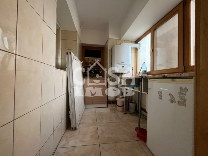 Apartament 4 camere 99 mp utili doar pentru birou Tribunal