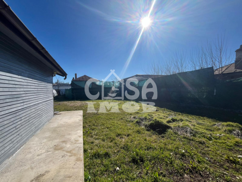 Casa pe parter 80 mp+terasa si teren 860 mp/schimb cu apartament, in Cuparu