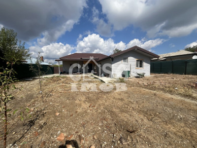 Casa parter cu teren vanzare sau schimb cu apartament in Cuparu