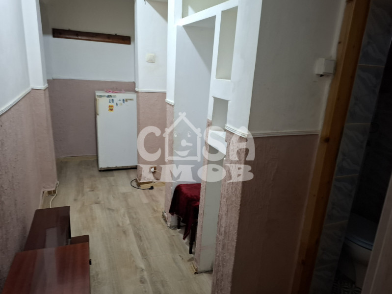 Vânzare apartament 2 camere, confort 2, etaj 4, Micro 6 - Târgoviște