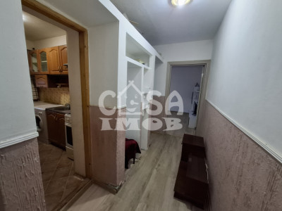 Vânzare apartament 2 camere, confort 2, etaj 4, Micro 6 - Târgoviște
