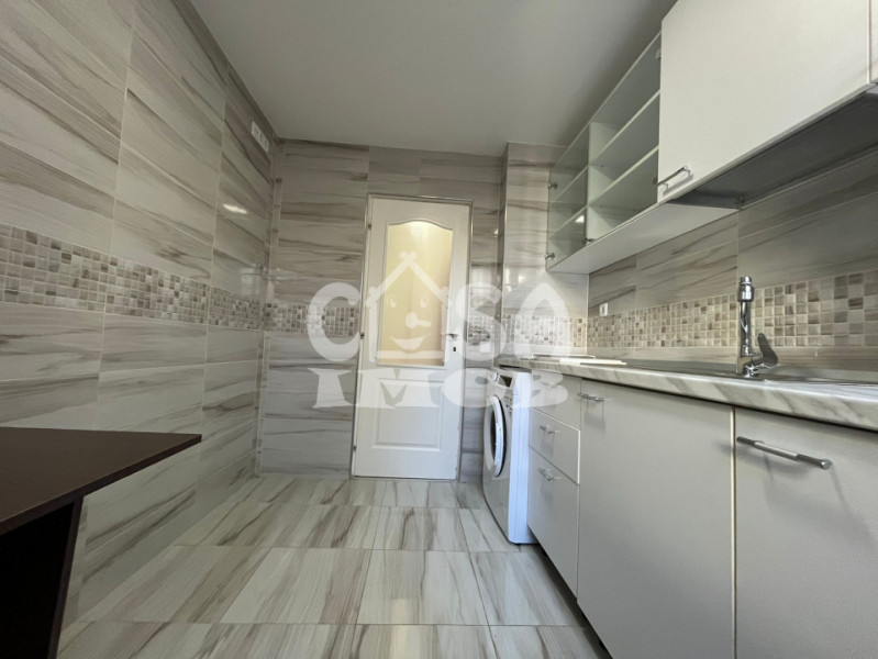 Inchiriere apartament 2 camere semidecomandat Aleea Trandafirilor