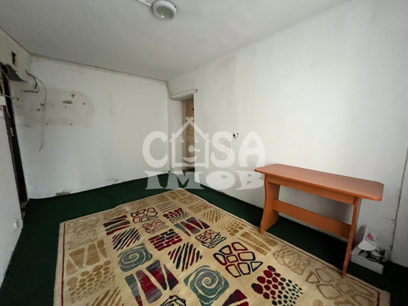 Vanzare apartament Cf III parter 26 mp utili nerenovat Micro 8 
