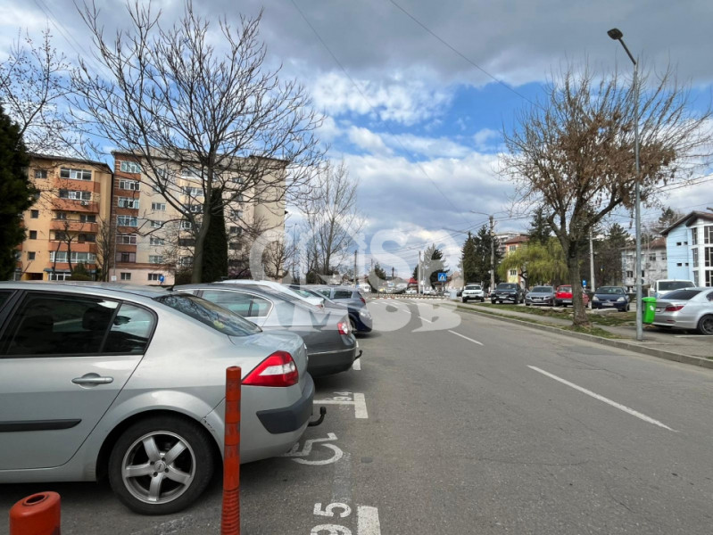 Spațiu comercial cu vitrină generoasă și vizibilitate ideal pentru business 