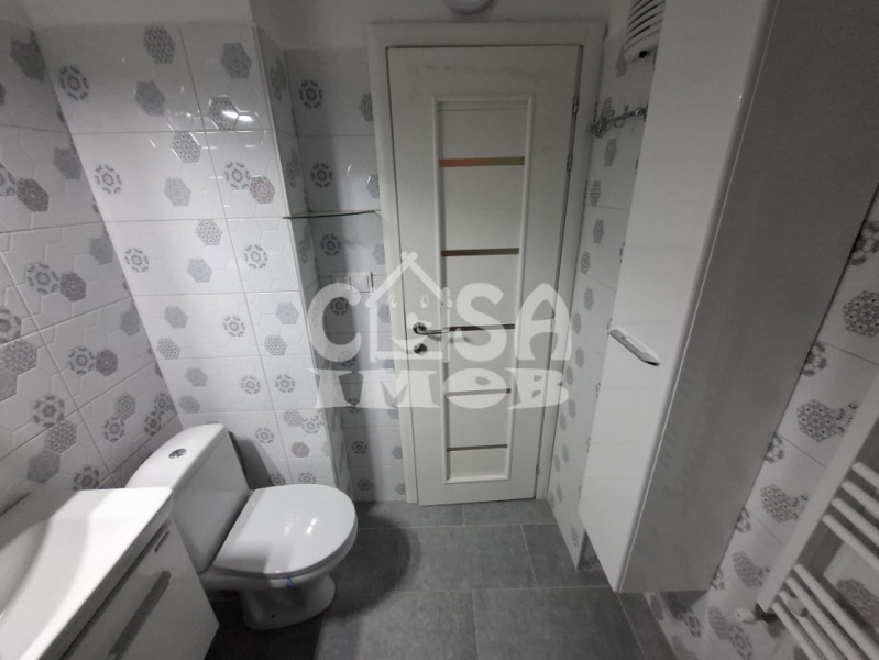 Apartament 2 cam. decomandat, etaj 3, micro 12, Targoviste