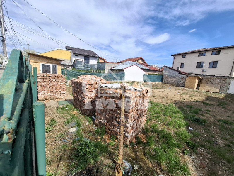 COMISION ”0” - VÂNZARE TEREN 387 MP, CURTI-CONSTRUCTII, CENTRAL ÎN TÂRGOVIȘTE