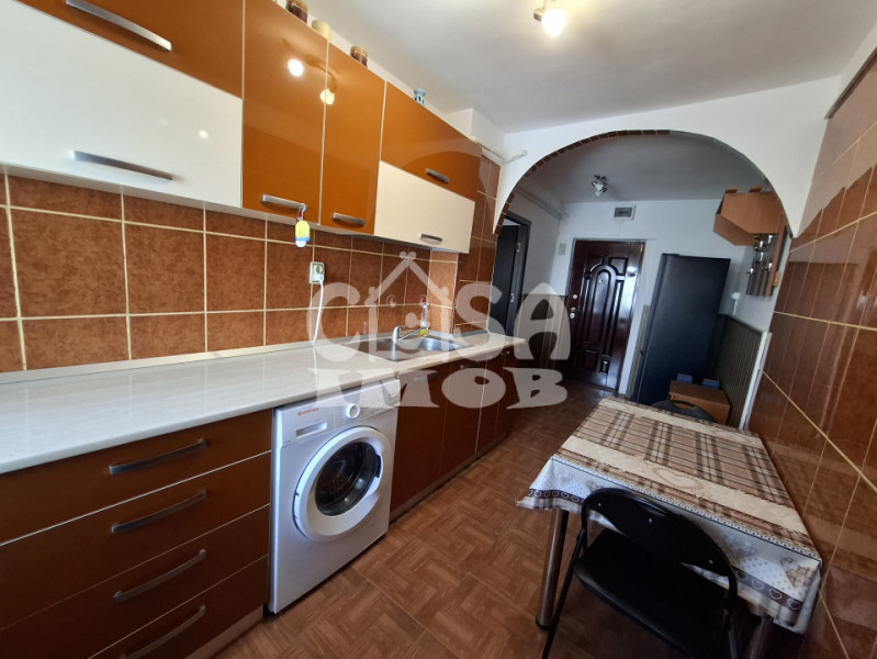 Inchiriere apartament 2 camere, micro 6, Targoviste