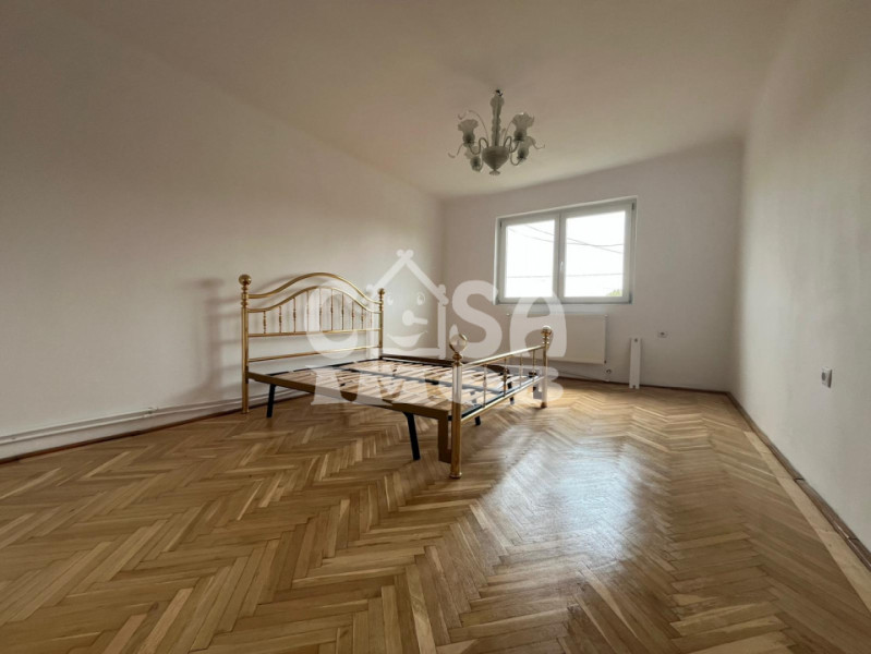 Inchiriere vila P+1 320 mp nemobilata disponibila imediat locuinta/sediu firma