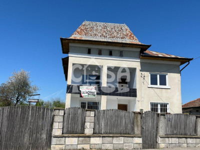 Inchiriere vila P+1 320 mp nemobilata disponibila imediat locuinta/sediu firma