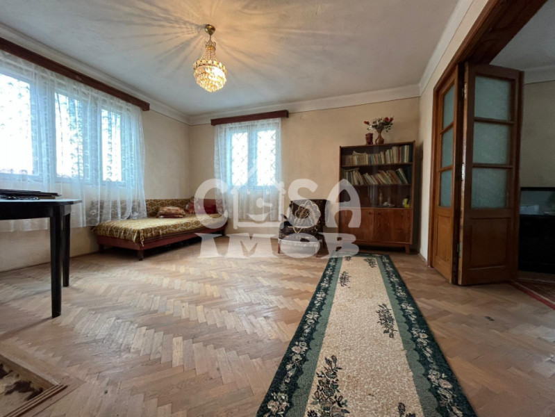 Casa P+1 cu teren 980 mp curte si gradina aproape de gara