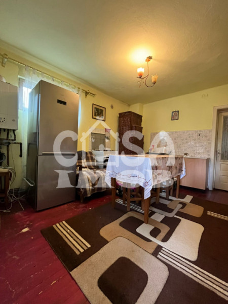 Casa P+1 cu teren 980 mp curte si gradina aproape de gara