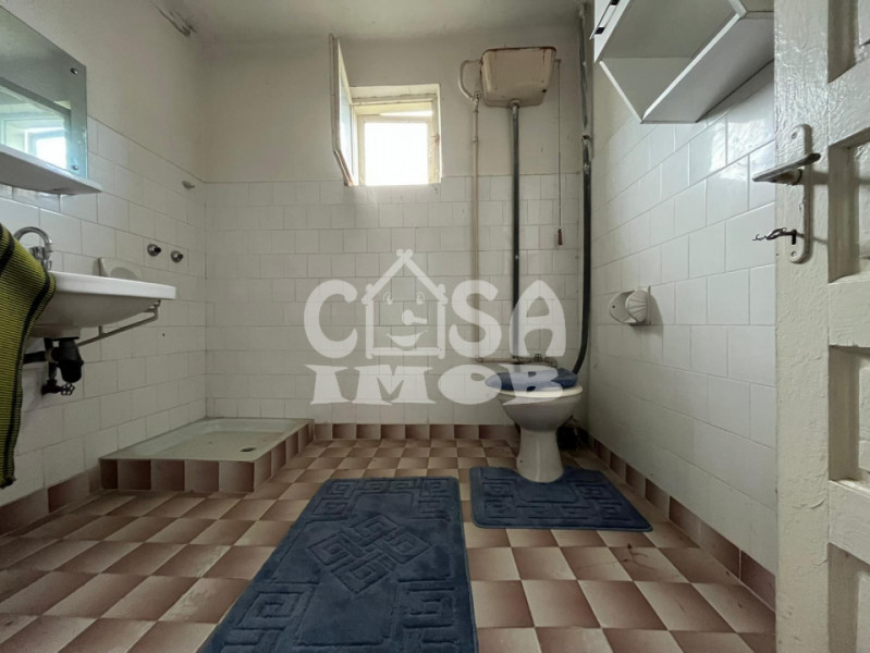 Casa P+1 cu teren 980 mp curte si gradina aproape de gara