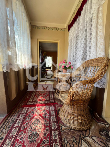 Vanzare 3 corpuri de casă pe același teren - locuinta multifamiliala