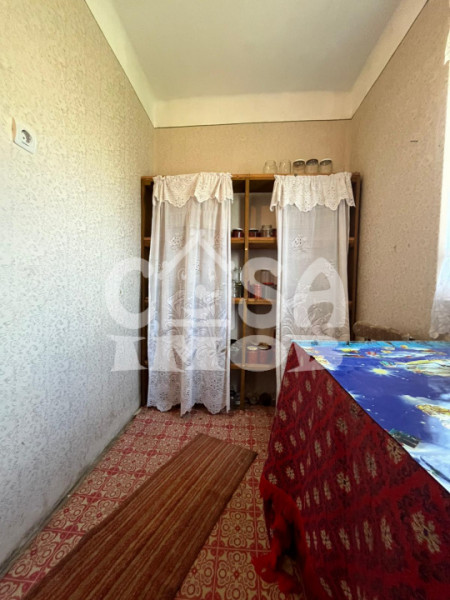 Vanzare 3 corpuri de casă pe același teren - locuinta multifamiliala