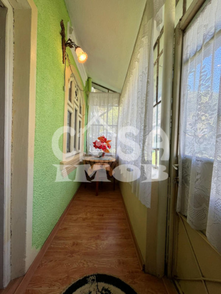 Vanzare 3 corpuri de casă pe același teren - locuinta multifamiliala