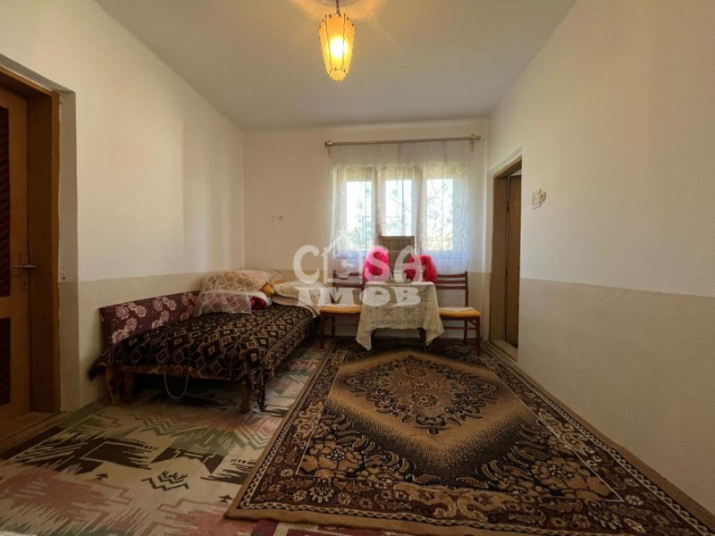 Vânzare casă multifamilială și teren în com.Tătărani - Căprioru, jud. Dâmbovița