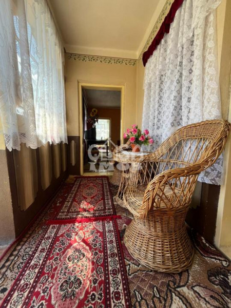 Vânzare casă multifamilială și teren în com.Tătărani - Căprioru, jud. Dâmbovița