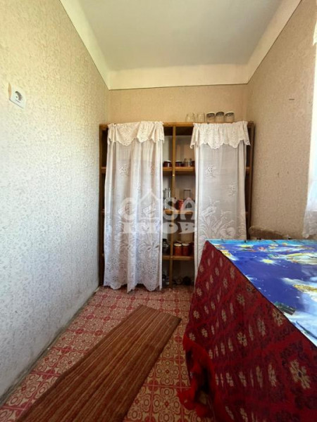 Vânzare casă multifamilială și teren în com.Tătărani - Căprioru, jud. Dâmbovița