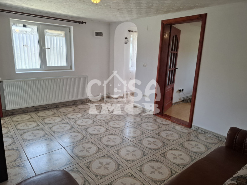 Comision 0 - VÂNZARE CASĂ + TEREN în sat Lazuri, județul Dâmbovița