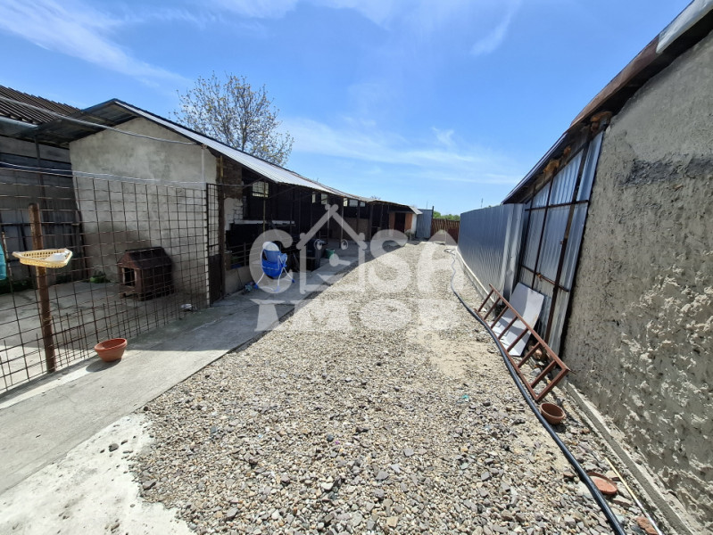 Comision 0 - VÂNZARE CASĂ + TEREN în sat Lazuri, județul Dâmbovița