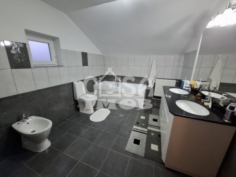 Vânzare Vilă P+M în Viforâta, jud. Dâmbovița, la 4 km de Târgoviște