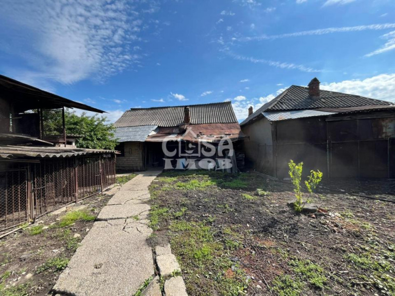 Casă la Doicesti cu teren de 1300 mp livadă și acces rapid către Târgoviște
