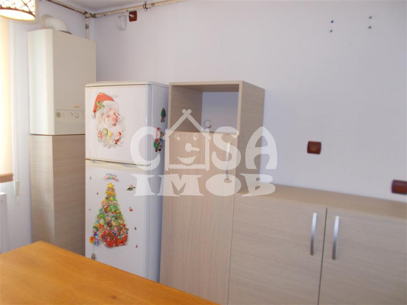 Vânzare garsonieră modernă în micro 6 - Târgoviște