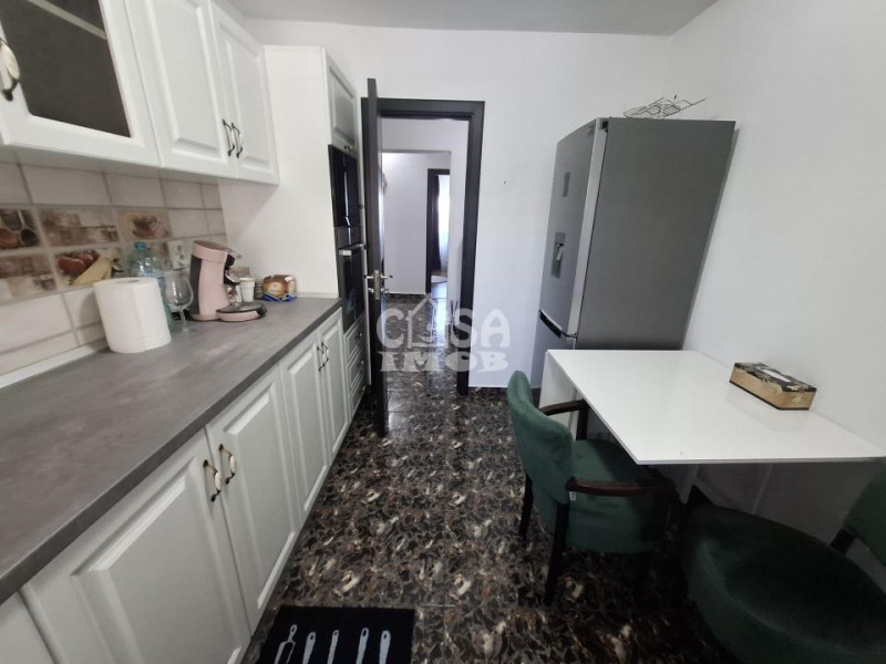 Închiriere apartament 3 camere, modern, în Târgoviște
