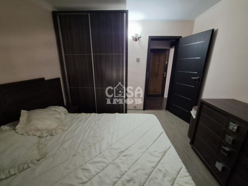 COMISION 0 - Vânzare apartament 3 camere, micro 11, etaj 2, Târgoviște
