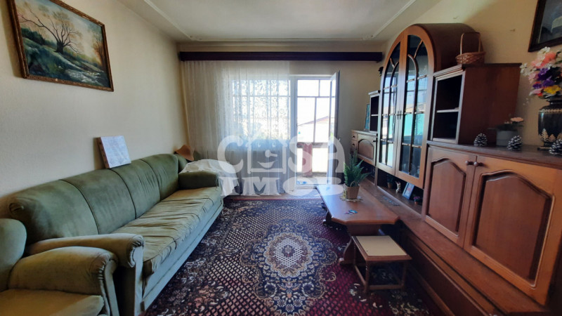 Apartament 2 camere, confort 1, micro 6, etaj 4, pe Bld. Unirii, Târgoviște