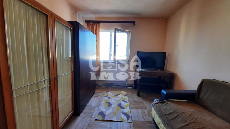 Apartament 2 camere, confort 1, micro 6, etaj 4, pe Bld. Unirii, Târgoviște