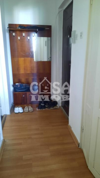 Apartament 2 camere, confort 1, micro 6, etaj 4, pe Bld. Unirii, Târgoviște