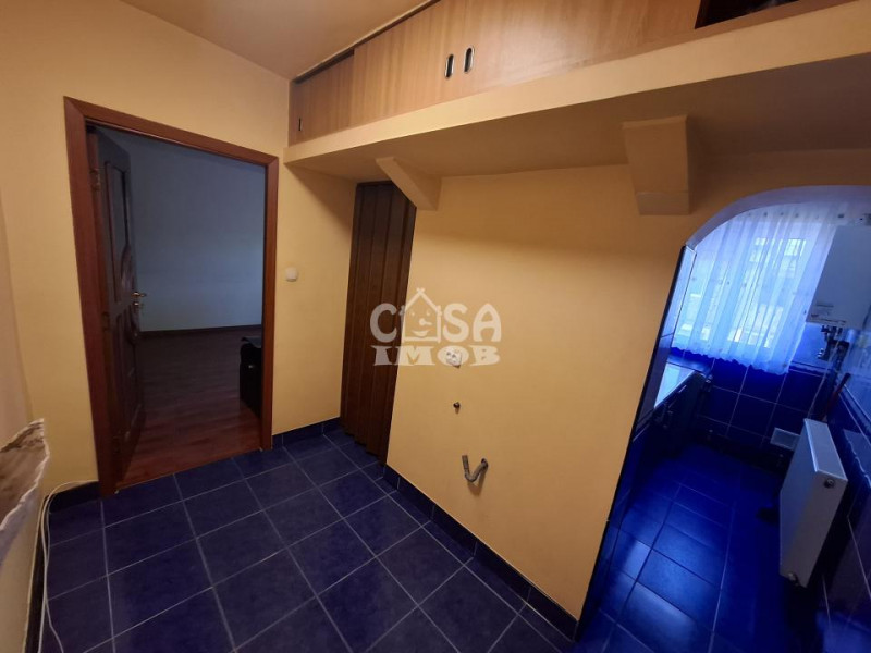 Comision 0 - Vânzare apartament 2 camere, micro 6 Târgoviște