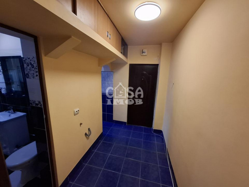 Comision 0 - Vânzare apartament 2 camere, micro 6 Târgoviște