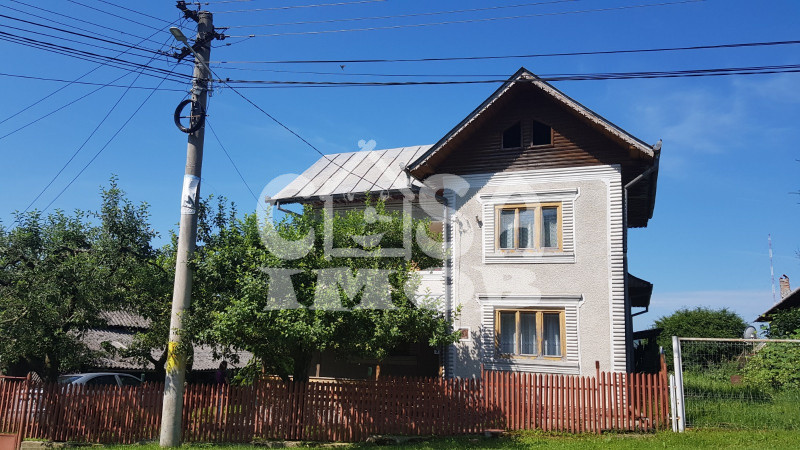 Vânzare casă în com. Voinesti, jud. Dambovita