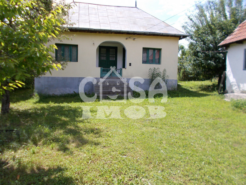 Vânzare casă în com. Voinesti, jud. Dambovita