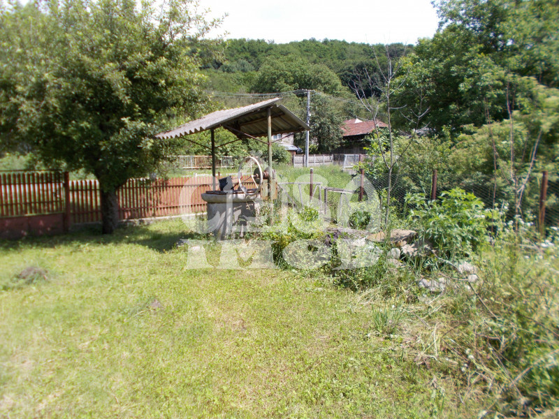 Vânzare casă în com. Voinesti, jud. Dambovita