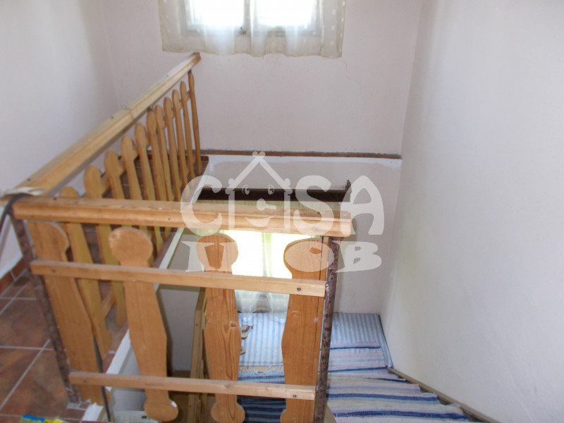 Vânzare casă în com. Voinesti, jud. Dambovita