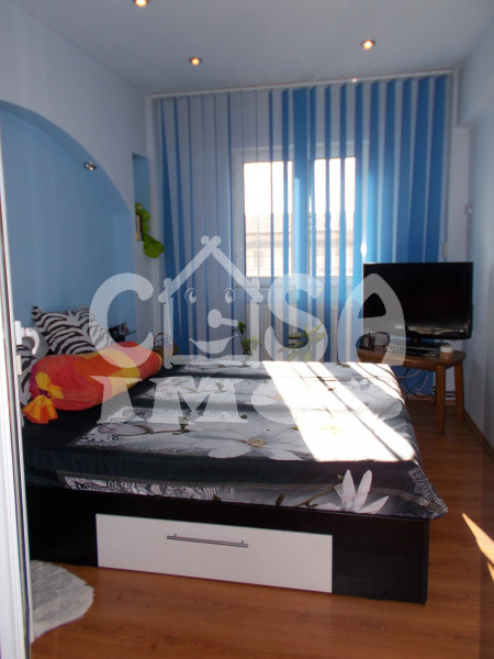 Comision 0 - Apartament 4 camere, decomandat, zona centrala - Moreni